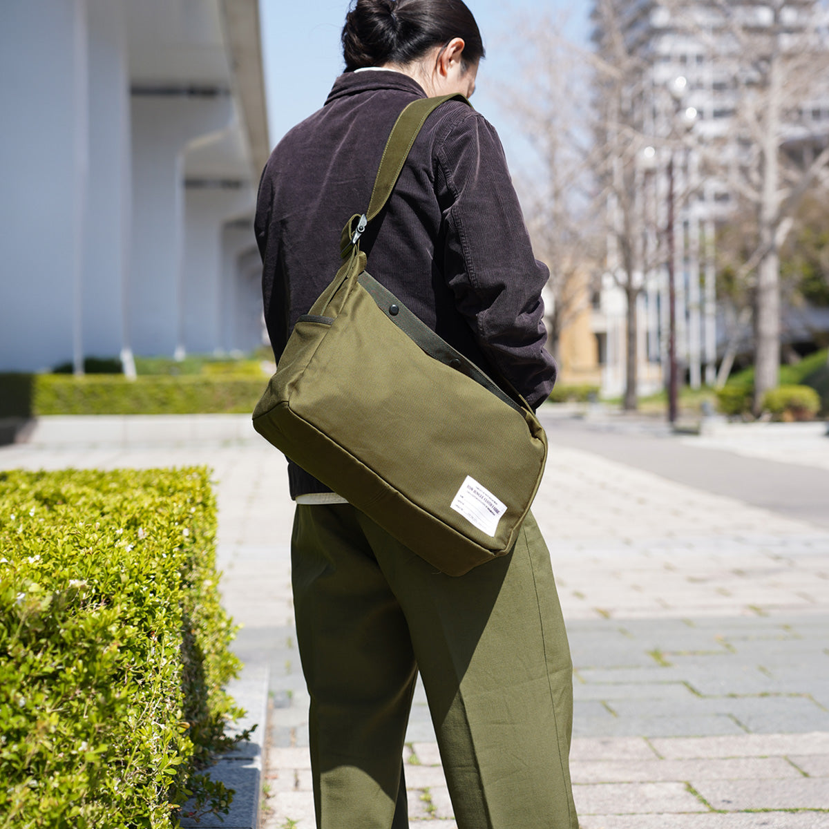 JUNGLE CLOTH -ジャングルクロス- ニュースペーパー ショルダーバッグ Lサイズ GRN7701