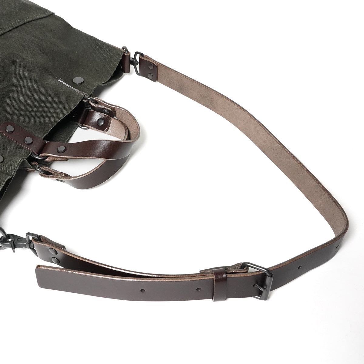 No. 6 Canvas x Thick Tanned Leather Handled Editor's Bag KBS428
