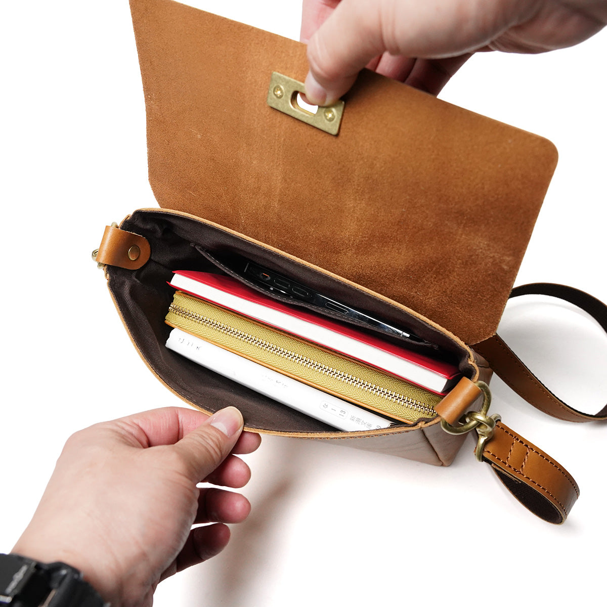 Double Oil VI LEATHER Flap Mini Shoulder Bag CMAK1026