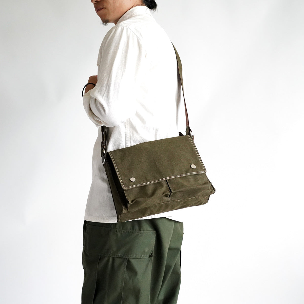 シェルターダック 横型ショルダーバッグ(S) INS602