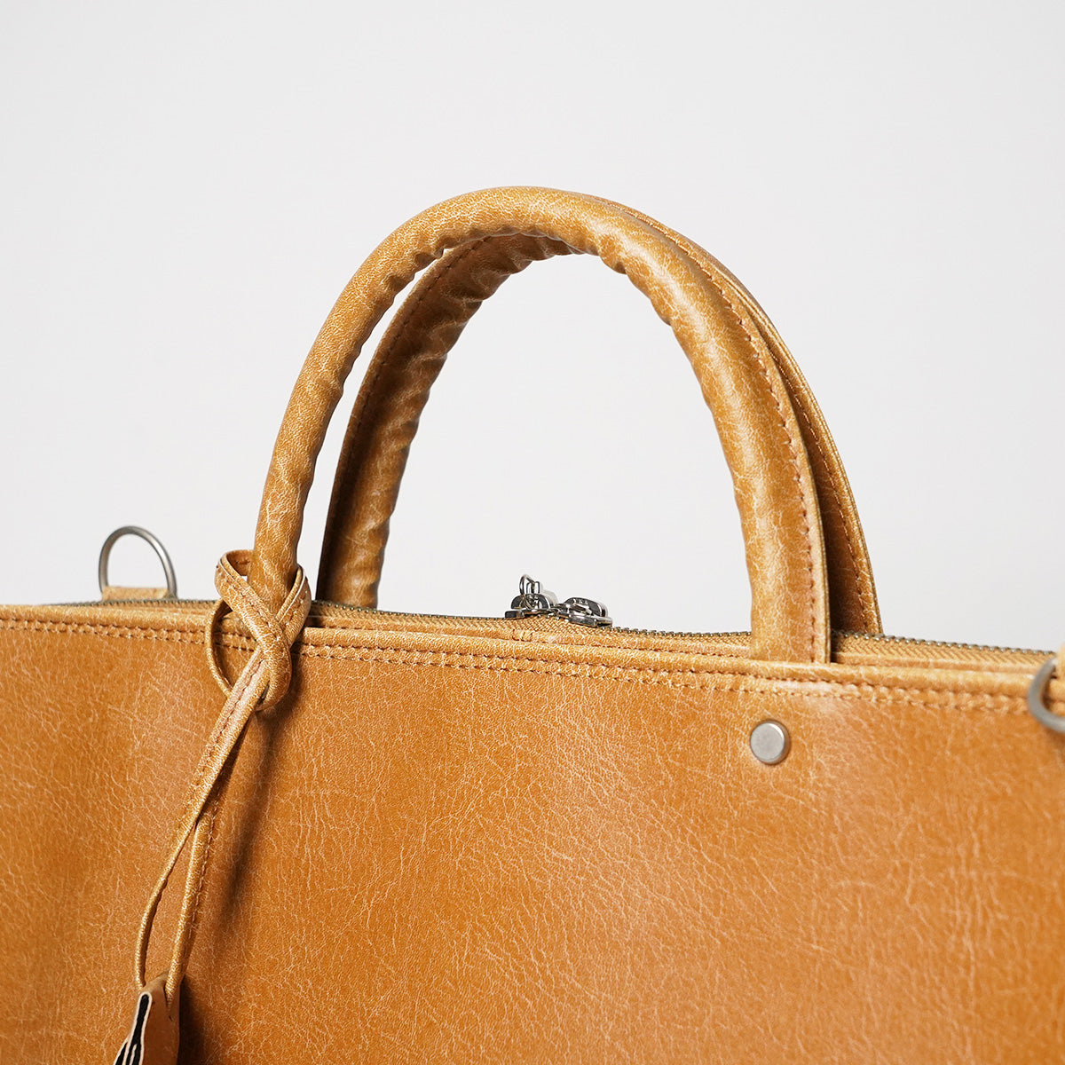 Whiten Bizi Kaji Business Bag M JOB260
