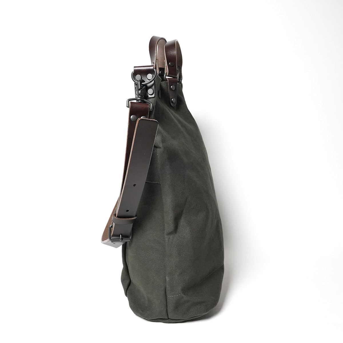 No. 6 Canvas x Thick Tanned Leather Handled Editor's Bag KBS428