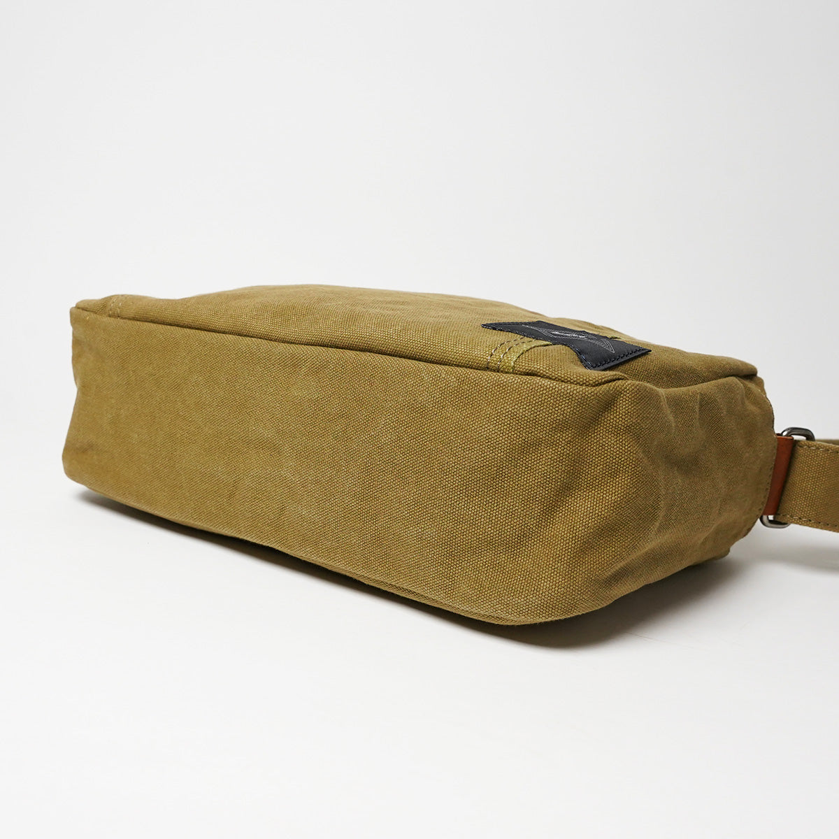 21oz Army Duck Square Shoulder Bag KOG303