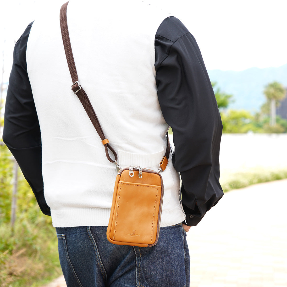 SLANTING -Slanting- Vertical Mini Shoulder Bag KOT1013