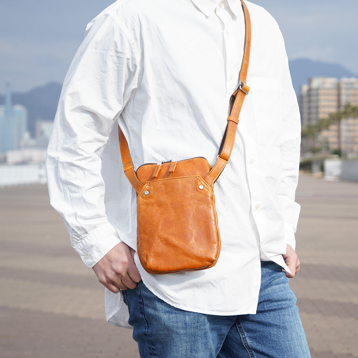 Full Chrome Mini Shoulder Bag KOT851