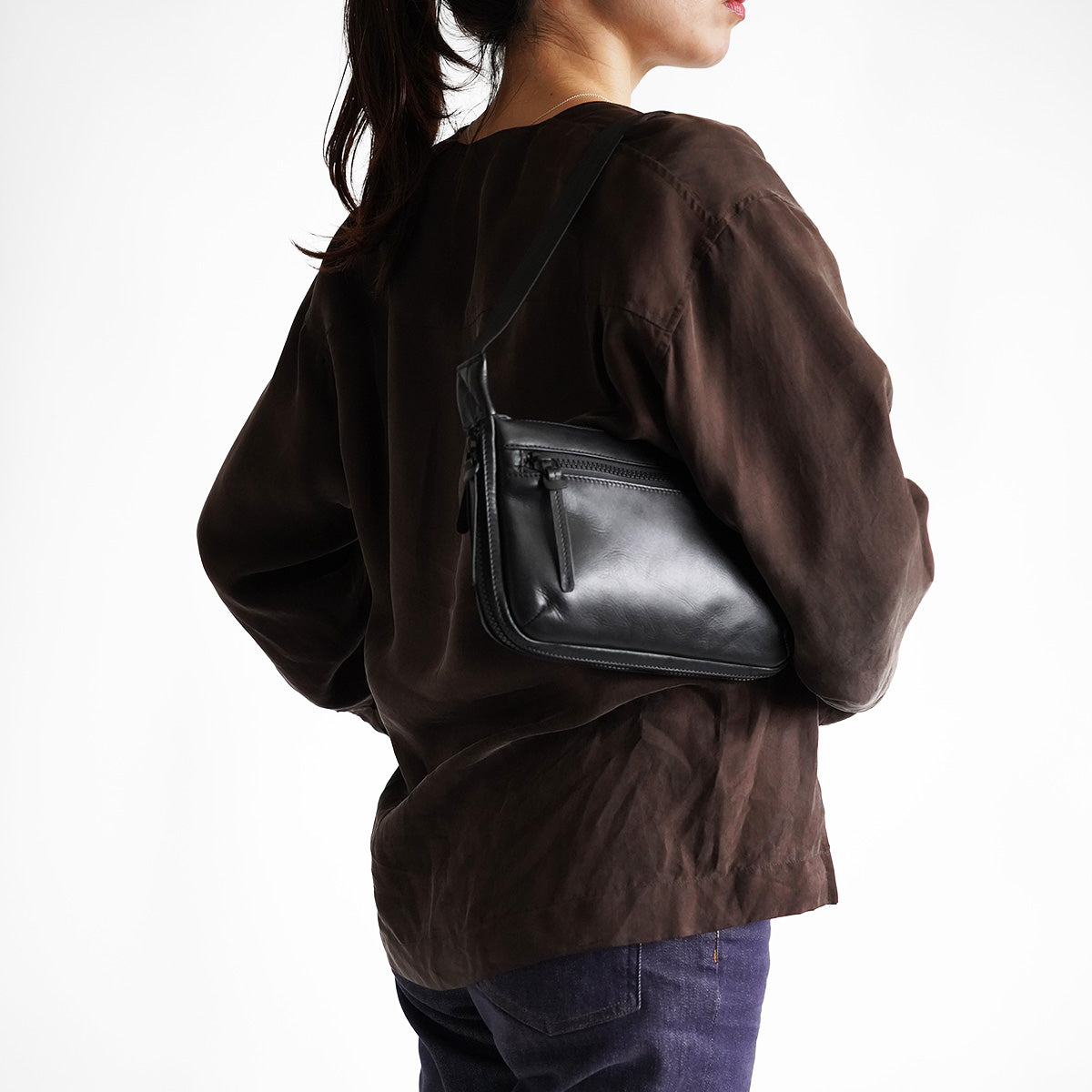 Glossy Expandable Horizontal Shoulder Bag S LZKM1501
