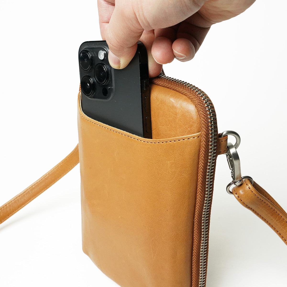 BAFU Leather -バフレザー- スマホショルダーバッグ LZKM5005
