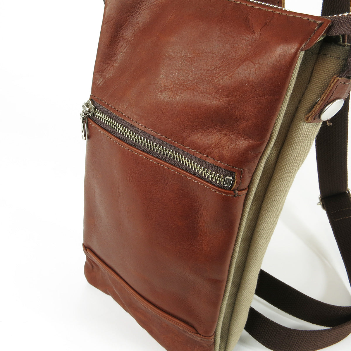 Glove Leather Vertical Body Bag YNM210