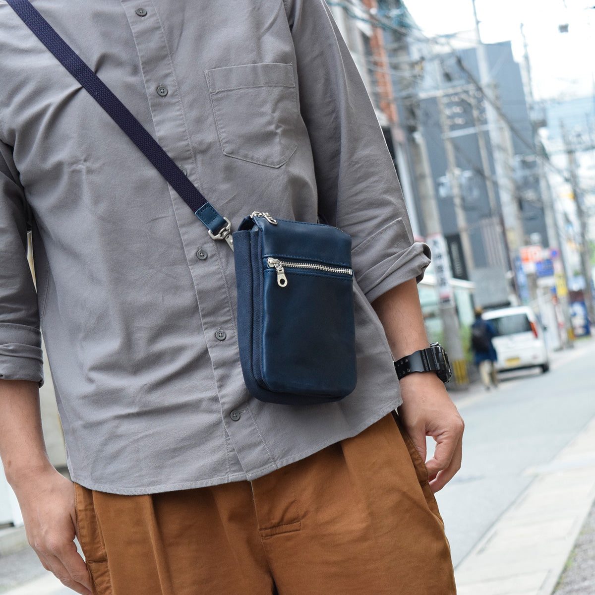 Glove Leather Mini Shoulder Bag YNM224