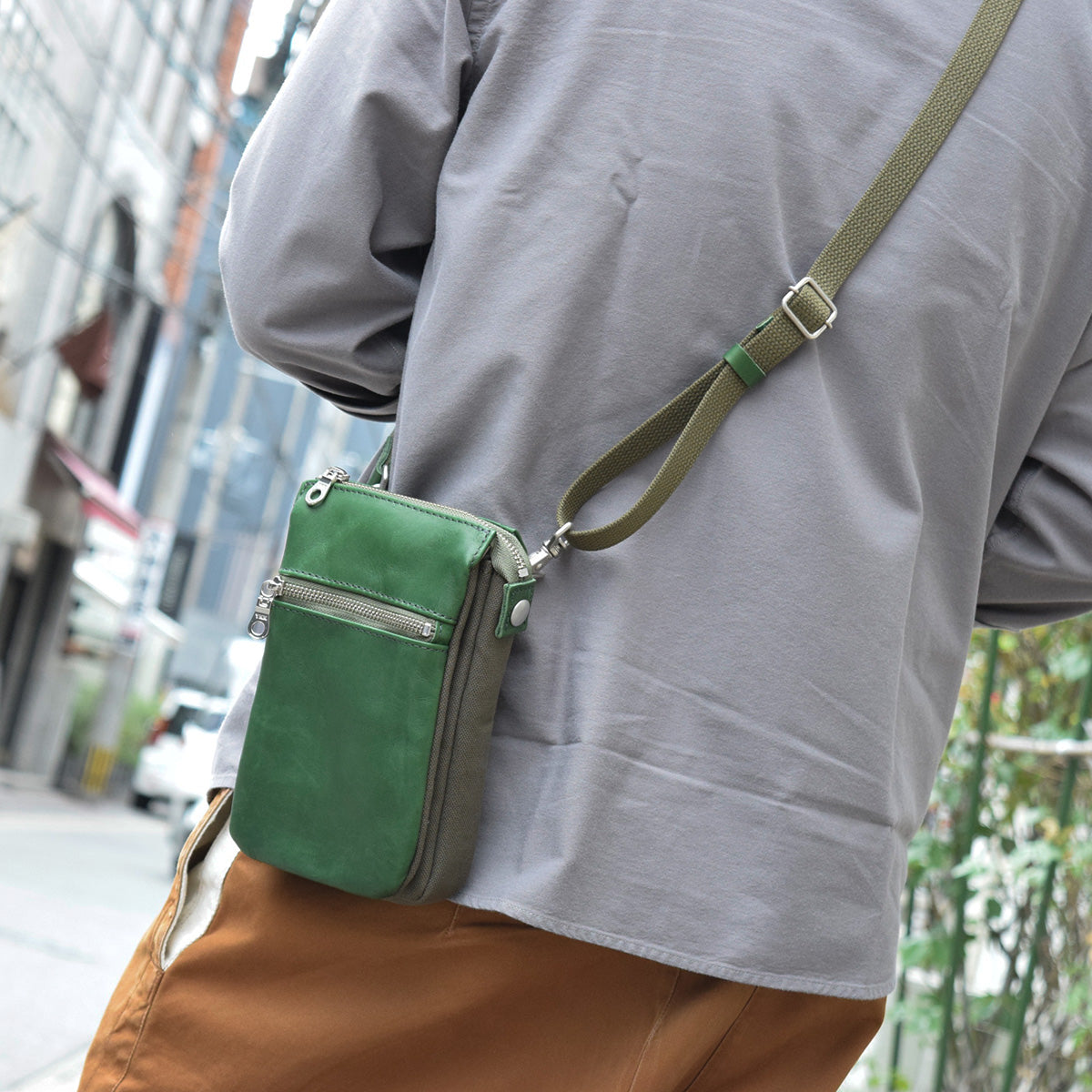 Glove Leather Mini Shoulder Bag YNM224