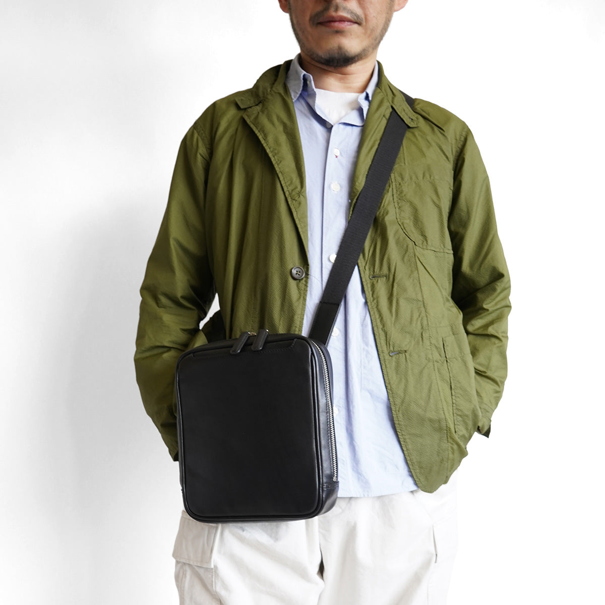 OIL PULLUP -Pull-up- Square Shoulder Bag ZKM4001