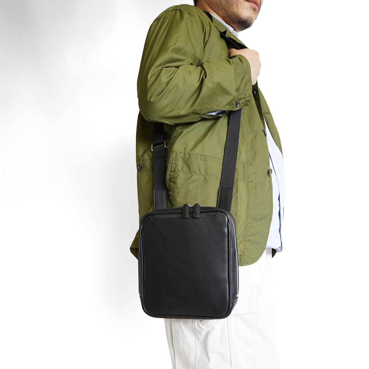 OIL PULLUP -Pull-up- Square Shoulder Bag ZKM4001